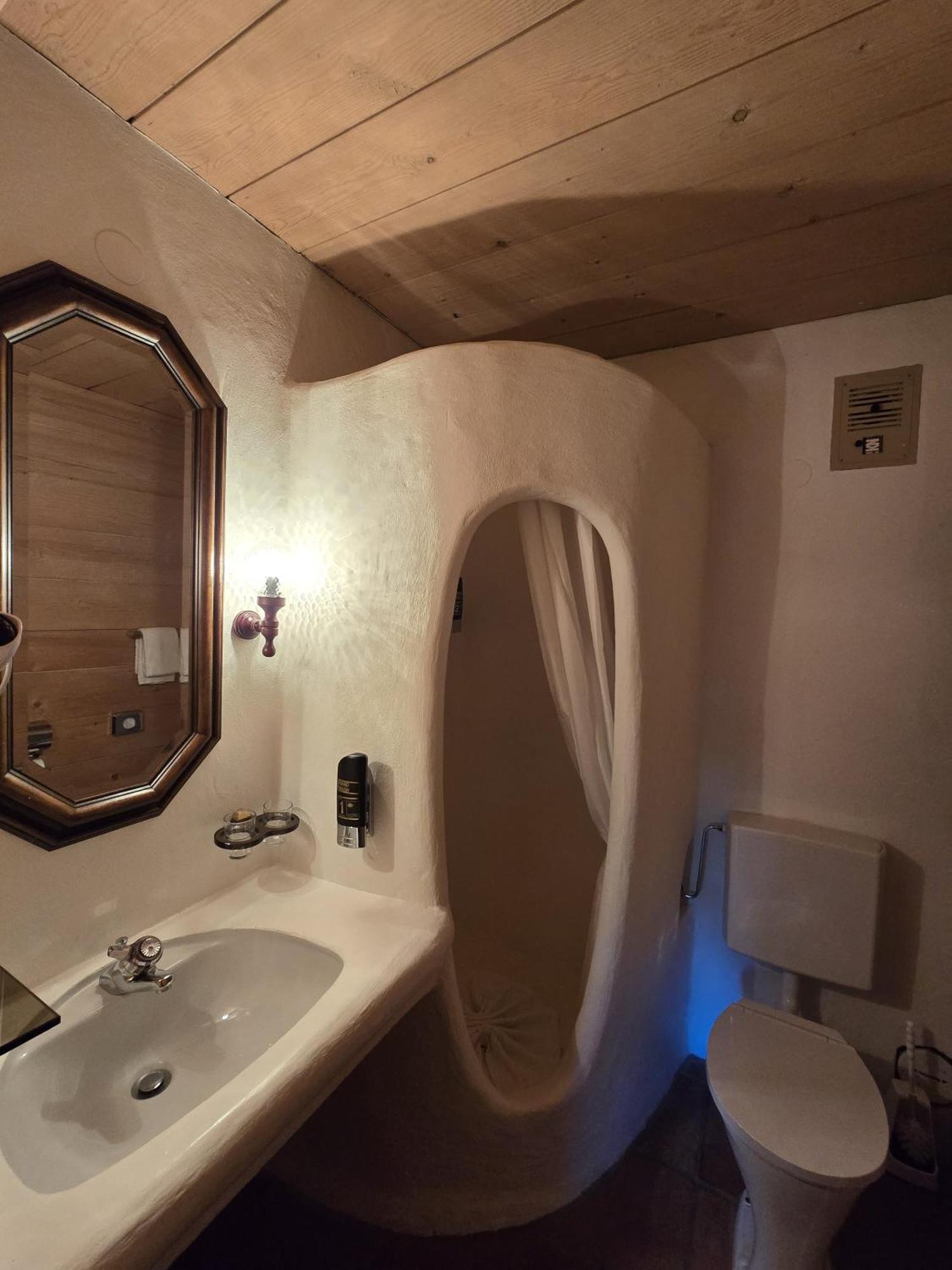 Fuchswirt Kelchsau Landgasthof-Hotel ホップフガルテン・イム・ブリクセンタール エクステリア 写真